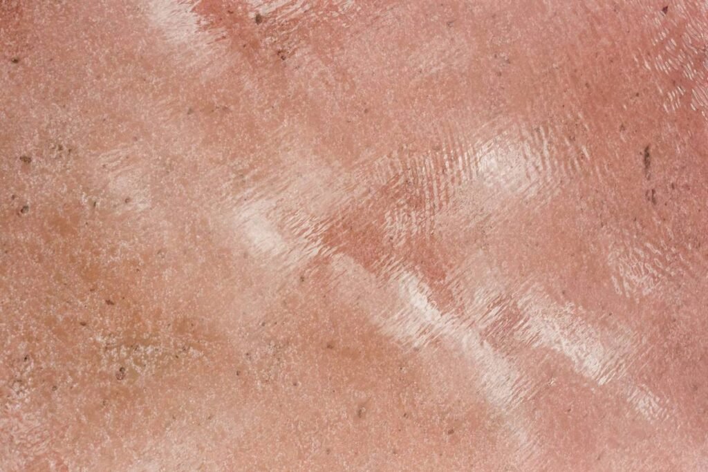 Organic Hydrating Balms: Your Skin’s Secret Weapon for Dewy, Comfortable Makeup All Day